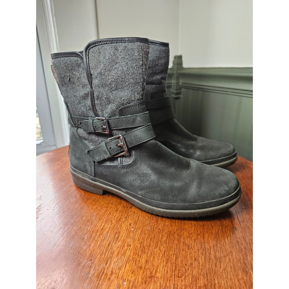 UGG Simmens womens 8.5 Waterproof Black Leather Wool lined Moto Boots 1005269